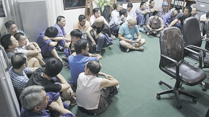 Bekerja di PLTU Tenayan Raya, 35 TKA China Ilegal Diamankan