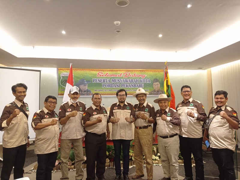 Terpilih Aklamasi Dalam Muskot, Ginda Burnama Nakhodai Berkuda Pekanbaru