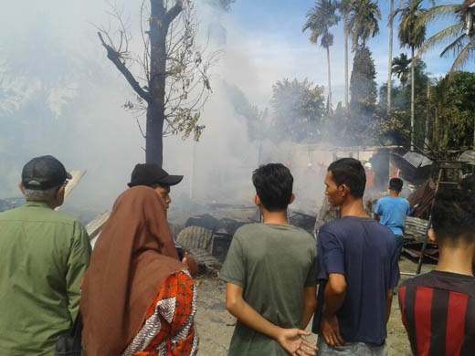 Kebakaran Hebat di Kapau Sari Pekanbaru Diselidiki Polisi