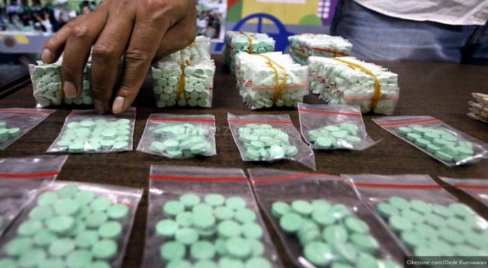 Polresta Pekanbaru Amankan Narkoba Rp90 juta Beserta Bandar di Marpoyan Damai