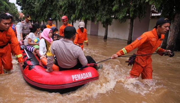 Banjir di Jakarta Diperkirakan Surut 3-4 Jam Lagi