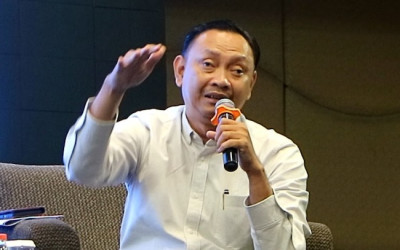 Antrean Panjang BBM di SPBU Pekanbaru Tuai Kritik, Pengamat Soroti Tata Kelola Energi