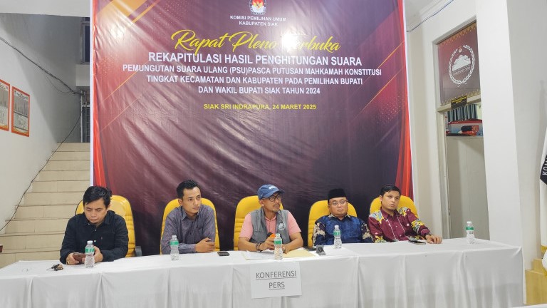 KPU Siak Umumkan Hasil PSU: Afni-Syamsurizal Menang Tipis dari Alfedri-Husni