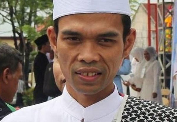 Gitu Dong, Belalah Ulama!