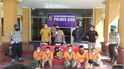 Angkut Bawang Ilegal, 5 Supir dan Kernet Diamankan Polres Siak
