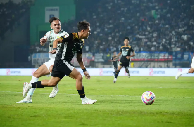 Gagal Menang, Persib Bandung Ditahan Imbang Dewa United di Piala Presiden 2025