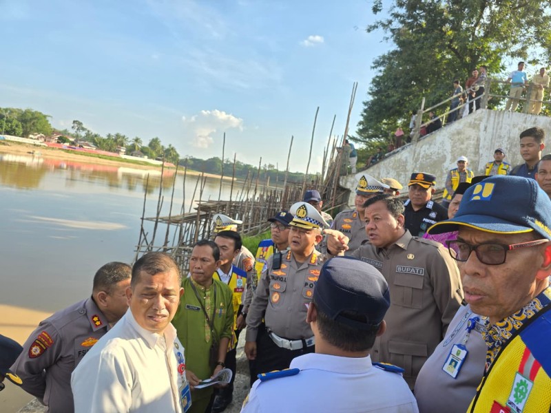 Bupati Kuansing Keluhkan Minimnya Bantuan Pusat untuk Pacu Jalur  2025