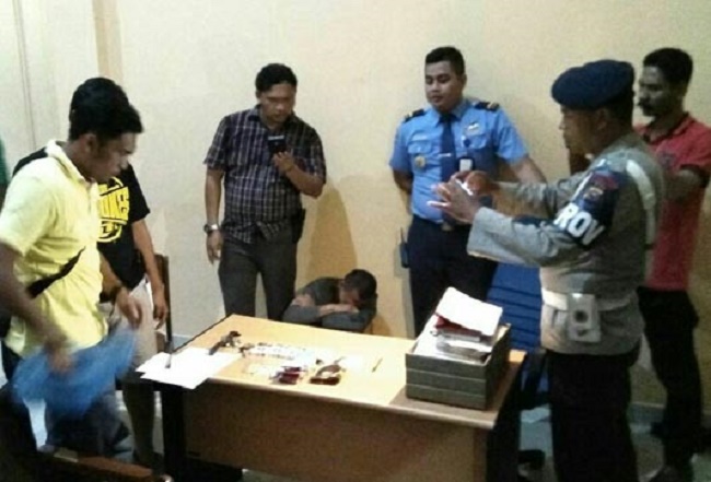 Polisi Lacak Bukti Transaksi Sabu Oknum Brimobda Riau