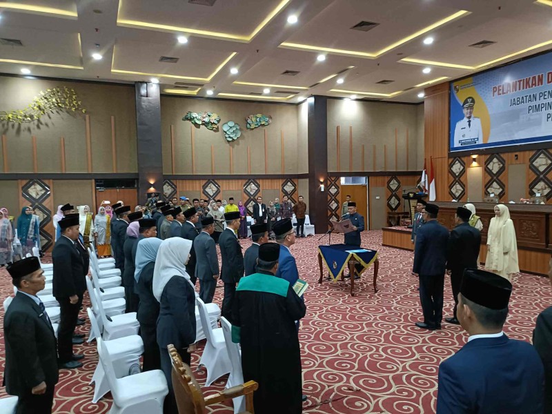 Wali Kota Pekanbaru Agung Nugroho Lantik 27 Pejabat Eselon II, Ini Daftarnya