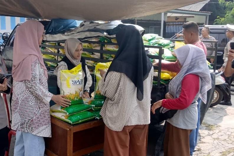 Jelang Ramadan, Operasi Pasar Murah Digelar di Pekanbaru dan Kampar