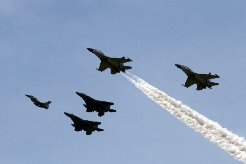 TNI AU Siapkan Pesawat F16 Untuk Pengamanan Raja Salman,