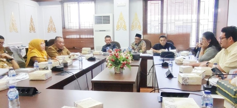 DPRD Pekanbaru Respons Keluhan Warga soal PBB Naik 300 Persen, Bapenda Janji Formulasi Skema Keringanan