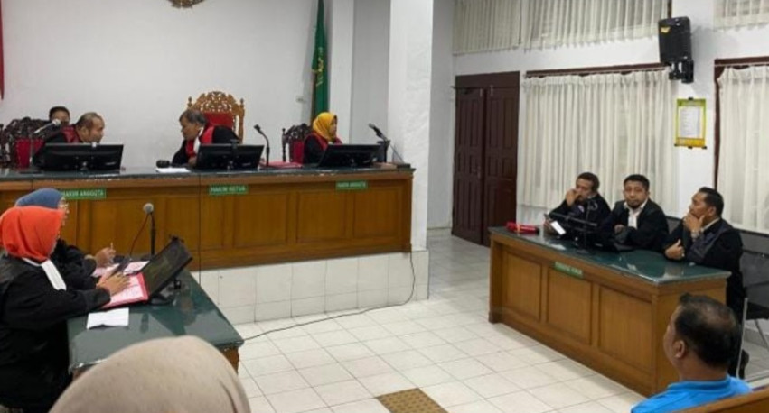 Eks Direktur RSD Madani Pekanbaru Didakwa Tipu Proyek Rp2,6 Miliar, Dituntut 2,5 Tahun