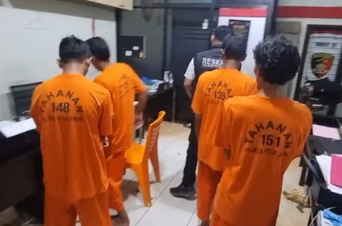 Buka Kebun Sawit dengan Membakar Lahan, 4 Warga Pelalawan Ditangkap