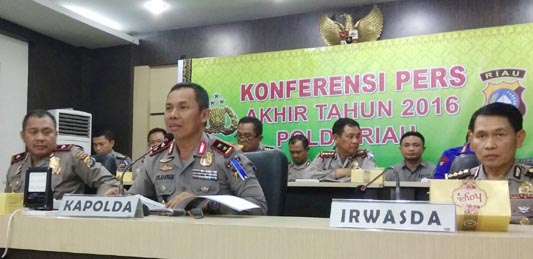 Selama 2016, 45 Personil Polda Riau Dipecat