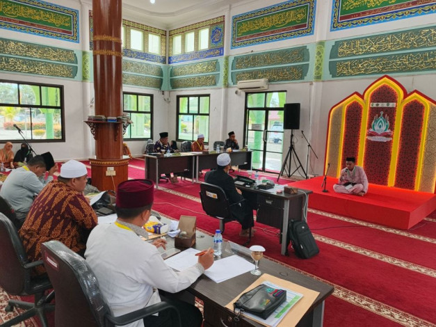 12 Peserta Adu Kecermatan di Lomba Hafalan 100 Hadis Bersanad MTQ Riau 2025