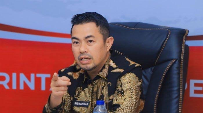 Enam Bulan Menjabat, Pj Wali Kota Pekanbaru Risnandar Mahiwa Terjaring OTT KPK