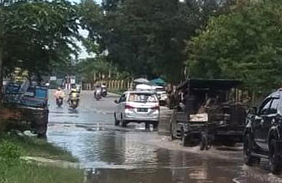 Banjir di Jalan Hangtuah Ujung, Indra Pomi: Itu Jalan Provinsi, Sudah Kita Koordinasikan