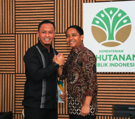 Langkah Hijau Wali Kota Agung Nugroho Dipuji Menteri LHK Raja Juli