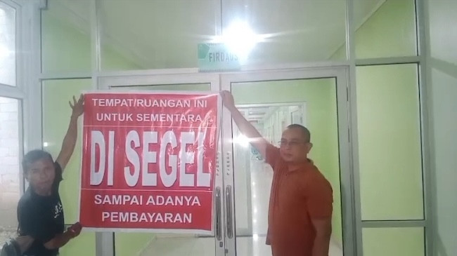 Kontraktor Segel RSD Madani Pekanbaru, Tuntut Pembayaran Proyek Rp54 Miliar
