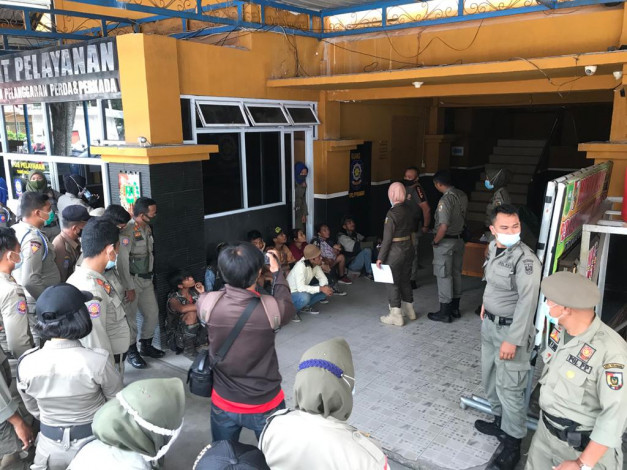 Sekda Ingatkan OPD Teknis Gencar Razia Terhadap Banyak Anak Jalanan di Pekanbaru