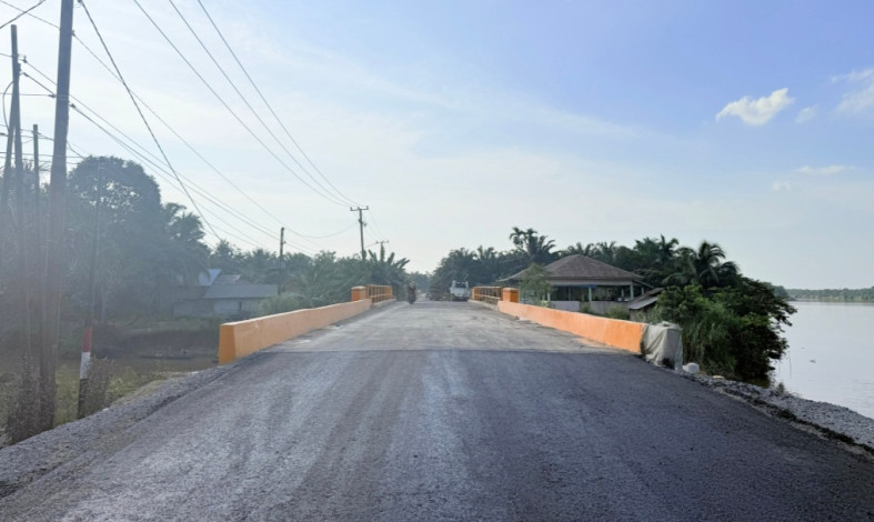 Perbaikan Jembatan Sei Sekayan Deras Inhu Rampung, Jalur Rengat–Tembilahan Kembali Lancar