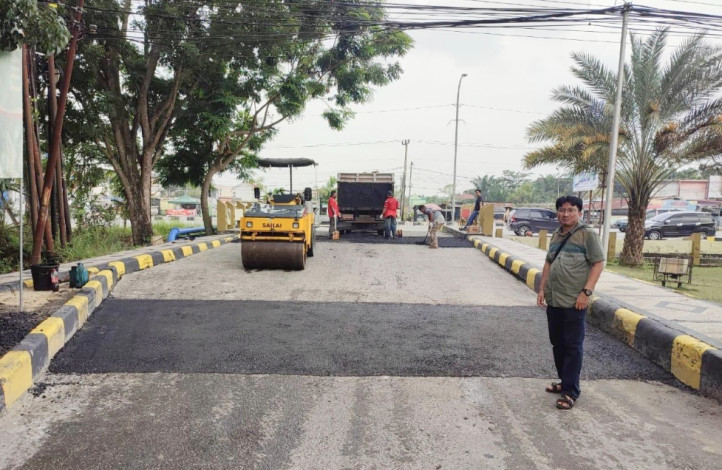 Jalan Rusak di UIN Suska Riau Diperbaiki Oleh Pemrov, Aktivitas Mahasiswa Lebih Lancar