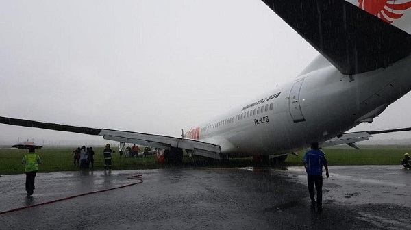 Lion Air yang Tergelincir di Pontianak Sudah Dievakuasi