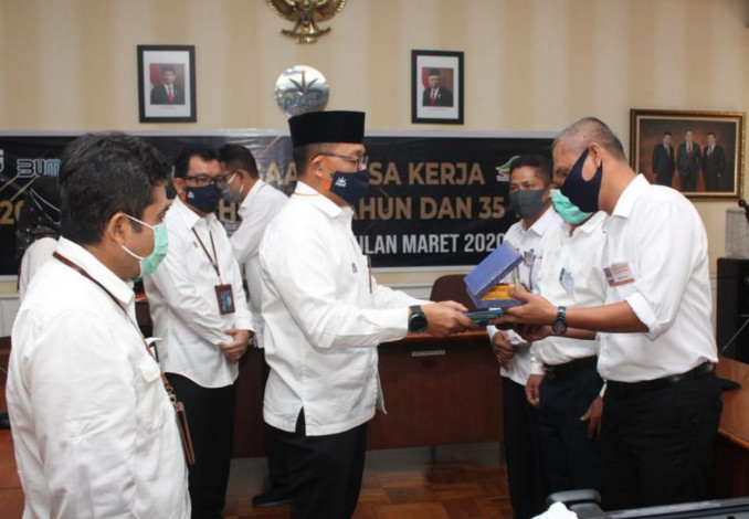 PTPN V Kucurkan Rp22,3 Miliar untuk 1.559 Karyawan