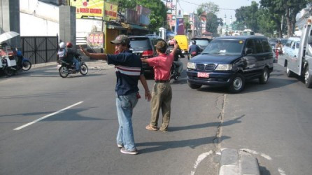 Dishub Tertibkan Pak Ogah di Jalan Protokol Pekanbaru, Masyarakat Diminta Tidak Memberi Uang