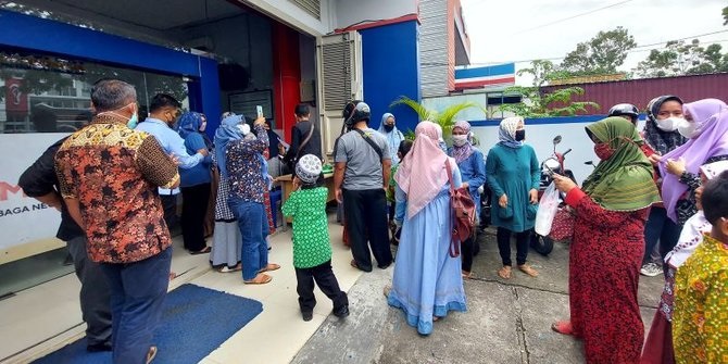Sekolah Larang Anak Belum Divaksin Covid-19, Wali Murid di Padang Lapor Ombudsman