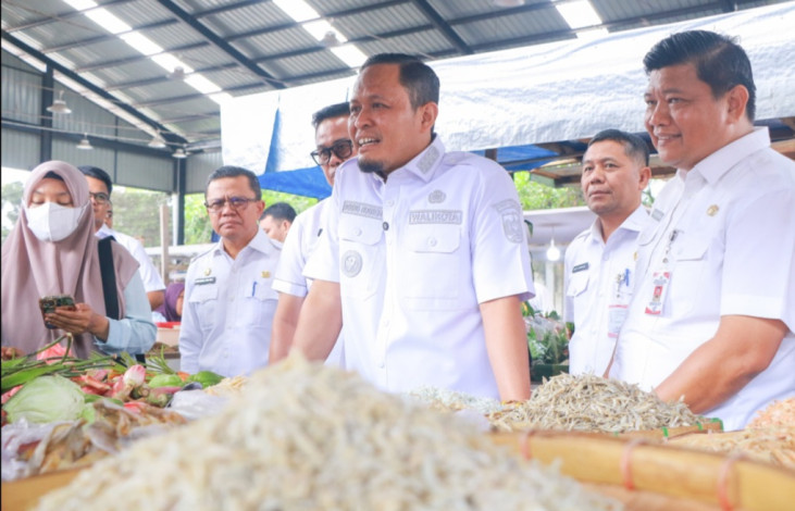 Wali Kota Pekanbaru Siapkan Regulasi Pasar Kaget, Daya Beli Pasar Tradisional Anjlok