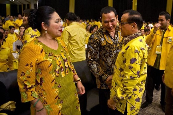 Dua anak Soeharto di panggung politik, indikasi kebangkitan dinasti Soeharto?