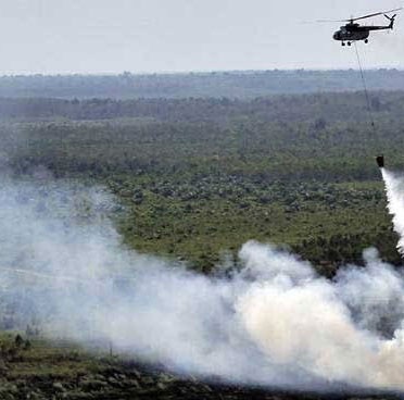 Antisipasi Karhutla Riau 6 Helikopter Disiagakan