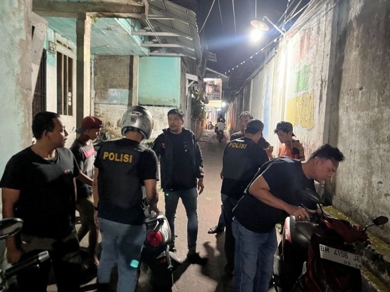 Jelang Ramadan 2026, Polisi Razia Narkoba di Kampung Dalam Pekanbaru, Empat Orang Diamankan