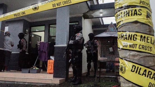 Densus 88 Kembali Tangkap Terduga Teroris JAD di Tegal