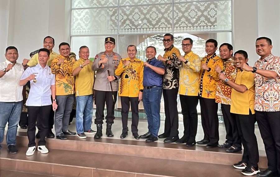 Golkar Riau Solid, Bahlil Lahadalia Disambut Hangat, Siap Dukung Abdul Wahid