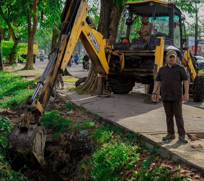 Intensitas Hujan Tinggi, Pemko Pekanbaru Fokus Normalisasi Anak Sungai dan Drainase