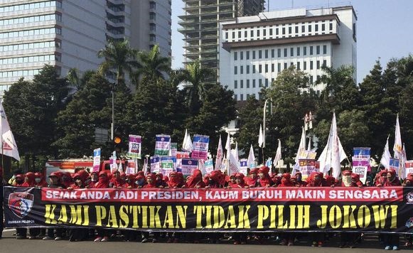 Bedah Pasal Kontroversi Perpres Jokowi soal TKA