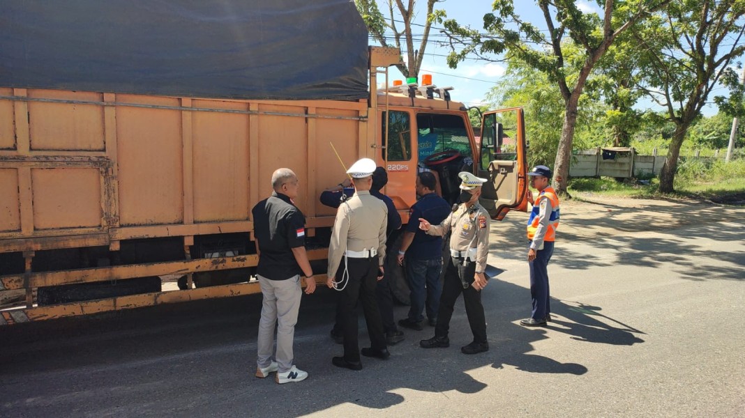 Pos Pengawasan Simpang Garuda Sakti Pekanbaru Difungsikan Kembali untuk Awasi Truk ODOL