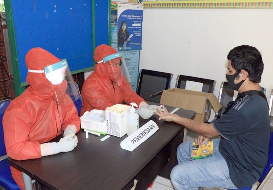 Diskes Pekanbaru Lakukan Rapid Test di Kecamatan Tampan