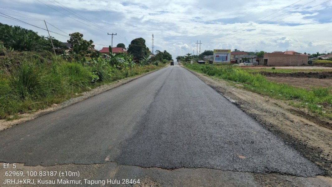 Warga Apresiasi Gubernur Riau Perbaiki Jalan Tapung, Anggap Bukti Komitmen Pembangunan
