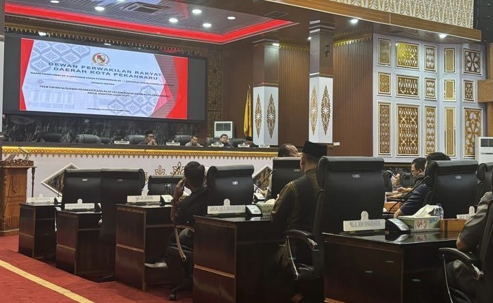 Paripurna Tertutup Pembentukan AKD: Misteri di Balik Pintu DPRD Pekanbaru
