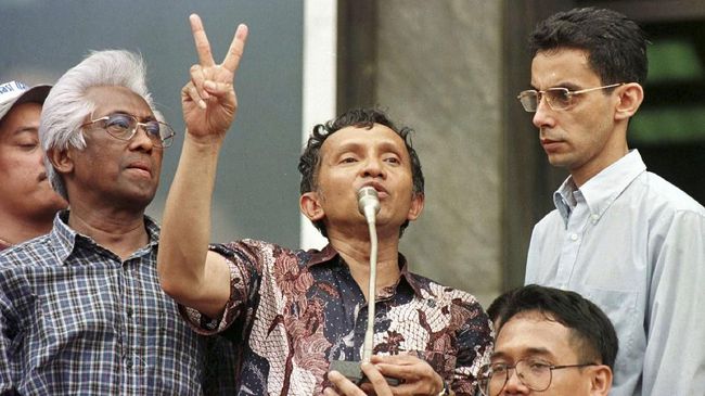 20 Tahun Reformasi Usaha Soeharto Bungkam Amien: Beri Kode, Hingga Kriminalisasi