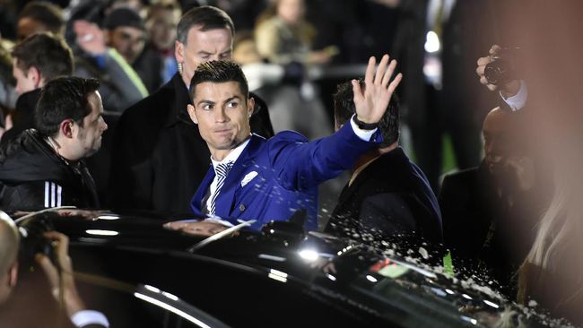 Lewat Kawan Karib, Ronaldo Ungkap Keinginan Pulang Kampung