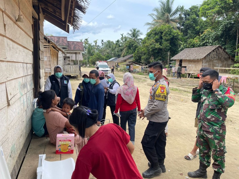 Lima Anak Suku Talang Mamak Meninggal akibat ISPA, Petugas Kesehatan Turun ke Lokasi