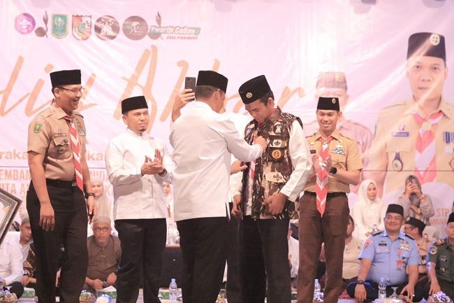 Pekanbaru Geger! 33 Ribu Pramuka Bersatu Bersama UAS Lawan LGBT