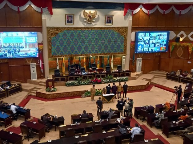 Berikut Ini 5 Komisioner KI dan 7 KPID Riau