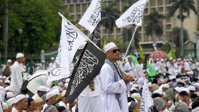 Ulah Banser Bakar Bendera Dijawab Aksi Bela Tauhid di Banten