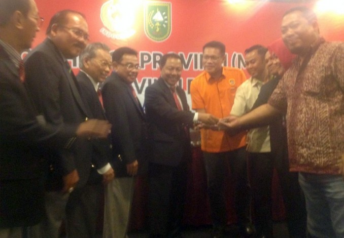 Musprov KONI Riau, Pendukung IDE Pimpinan Sidang